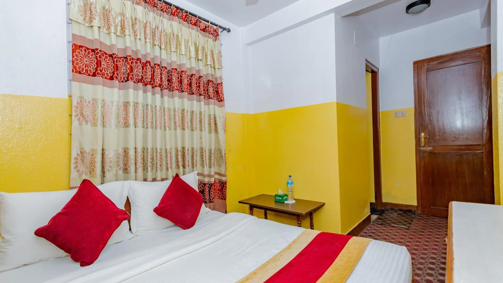 Oyo 807 Hotel Grand Tokyo كاتماندو نيبال