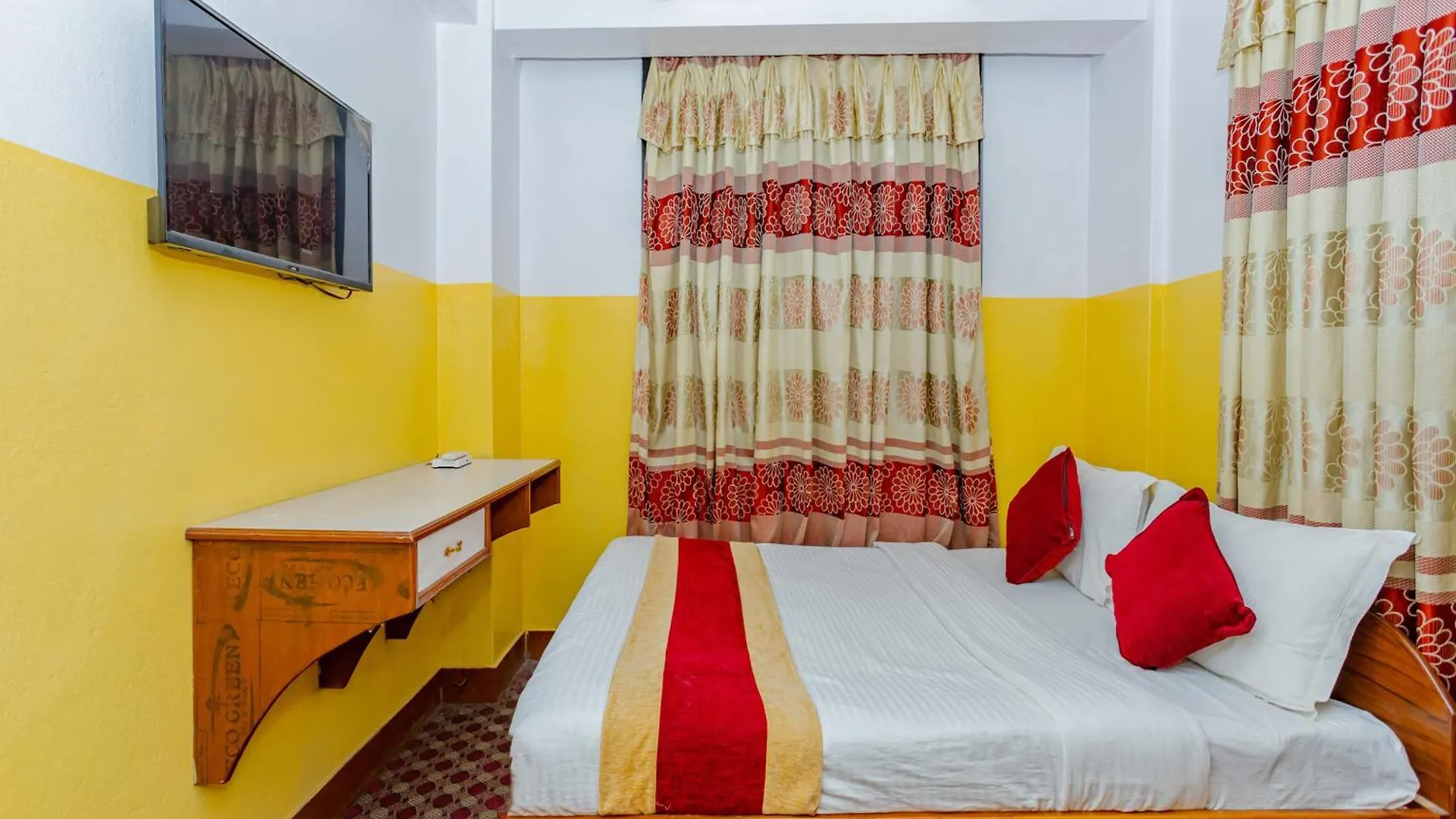 Oyo 807 Hotel Grand Tokyo كاتماندو 5*,  نيبال